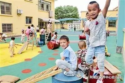 安吉游戏自制,自主探索与快乐成长的奇妙旅程(图2) 安吉游戏自制,自主探索与快乐成长的奇妙旅程(图2)