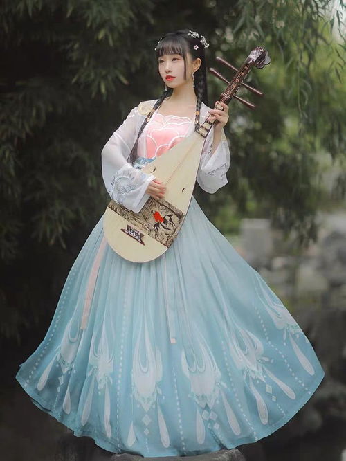 汉服配色游戏,探寻传统服饰中的和谐搭配艺术(图3) 汉服配色游戏,探寻传统服饰中的和谐搭配艺术(图3)