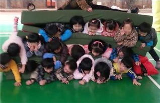 叠垫子游戏,锻炼思维(图2) 叠垫子游戏,锻炼思维(图2)