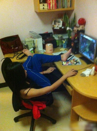奇葩游戏腿,挑战极限的腿部竞技盛宴(图2) 奇葩游戏腿,挑战极限的腿部竞技盛宴(图2)