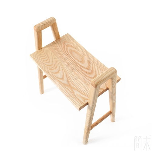 纸凳游戏,一场创意与智慧的较量(图1) 纸凳游戏,一场创意与智慧的较量(图1)