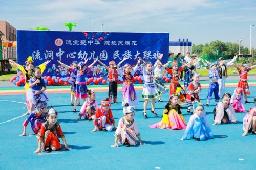 个民族游戏,传统游戏中的文化传承与智慧之光(图3) 个民族游戏,传统游戏中的文化传承与智慧之光(图3)