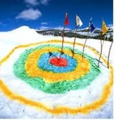 雪地游戏绘画,一场冰雪世界的奇幻之旅(图2) 雪地游戏绘画,一场冰雪世界的奇幻之旅(图2)