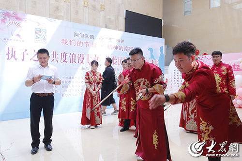 投壶游戏结婚,一场别开生面的投壶游戏婚礼(图3) 投壶游戏结婚,一场别开生面的投壶游戏婚礼(图3)