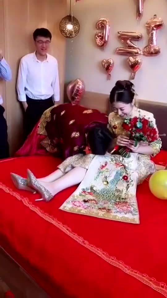 新娘做游戏,新娘游戏欢乐时光(图3)