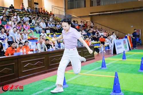 体育大会游戏,展现青春风采(图2) 体育大会游戏,展现青春风采(图2)