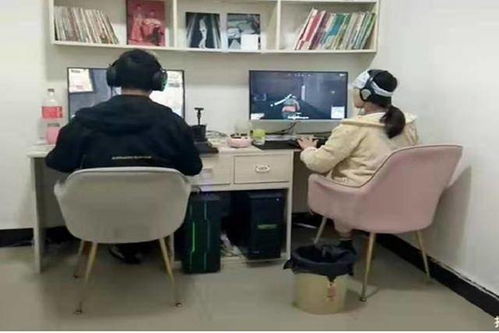 睡沙发游戏,揭秘睡沙发游戏的魅力与乐趣(图1) 睡沙发游戏,揭秘睡沙发游戏的魅力与乐趣(图1)
