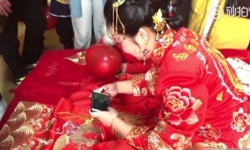 新郎接新娘有什么游戏,新郎必玩趣味游戏大盘点(图3) 新郎接新娘有什么游戏,新郎必玩趣味游戏大盘点(图3)