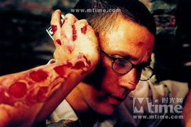 美版13骇人游戏解析,揭秘恐怖背后的真实人性与生存挑战(图3) 美版13骇人游戏解析,揭秘恐怖背后的真实人性与生存挑战(图3)