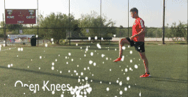 跟足球有关的热身游戏,备战精彩对决(图1) 跟足球有关的热身游戏,备战精彩对决(图1)